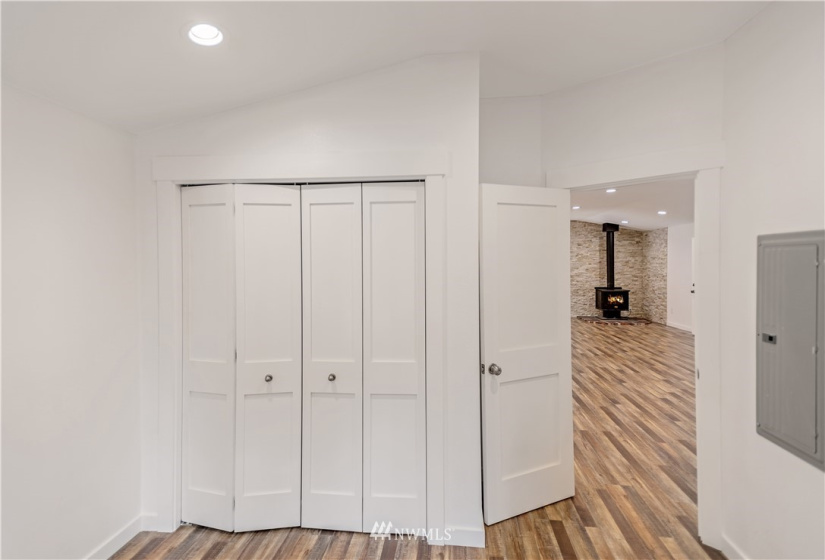 8279 Golden Valley, Maple Falls, Washington 98266, 3 Bedrooms Bedrooms, ,1 BathroomBathrooms,Manufactured In Park,For Sale,Golden Valley,NWM1849356