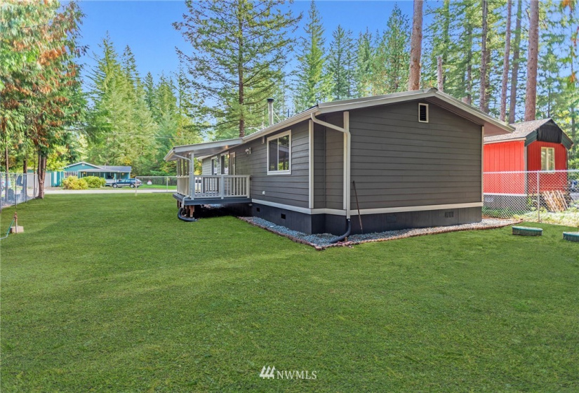 8279 Golden Valley, Maple Falls, Washington 98266, 3 Bedrooms Bedrooms, ,1 BathroomBathrooms,Manufactured In Park,For Sale,Golden Valley,NWM1849356