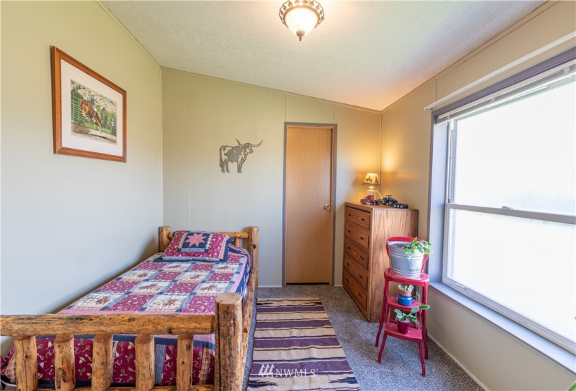 7806 Road 10.2, Ephrata, Washington 98823, 3 Bedrooms Bedrooms, ,2 BathroomsBathrooms,Residential,For Sale,10.2,NWM1849208