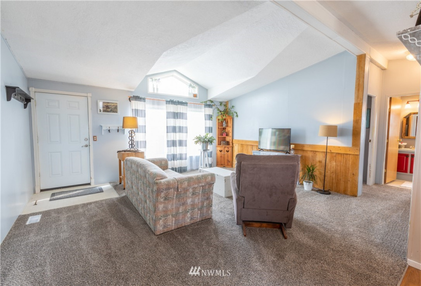 7806 Road 10.2, Ephrata, Washington 98823, 3 Bedrooms Bedrooms, ,2 BathroomsBathrooms,Residential,For Sale,10.2,NWM1849208