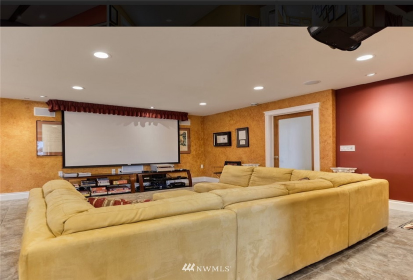 1996 Saturna, Point Roberts, Washington 98281, 2 Bedrooms Bedrooms, ,2 BathroomsBathrooms,Residential,For Sale,Saturna,NWM1848854