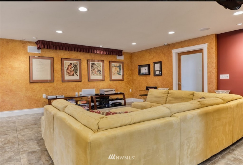 1996 Saturna, Point Roberts, Washington 98281, 2 Bedrooms Bedrooms, ,2 BathroomsBathrooms,Residential,For Sale,Saturna,NWM1848854