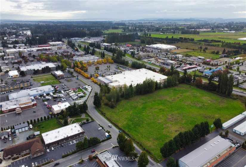 2121 Market, Mount Vernon, Washington 98273, ,Land,For Sale,Market,NWM1848626