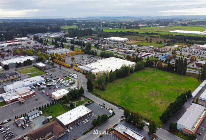 2121 Market, Mount Vernon, Washington 98273, ,Land,For Sale,Market,NWM1848626