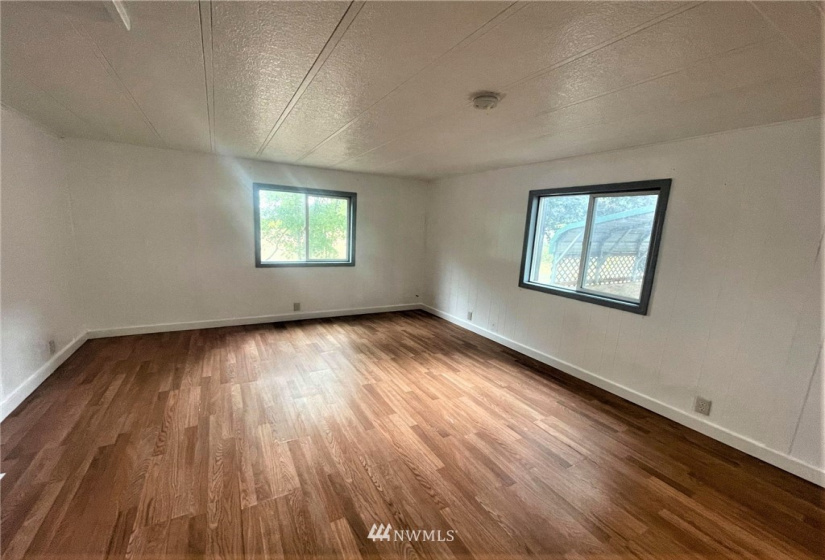 2156 Highway 7, Oroville, Washington 98844, 3 Bedrooms Bedrooms, ,2 BathroomsBathrooms,Residential,For Sale,Oroville Acres,Highway 7,NWM1849345