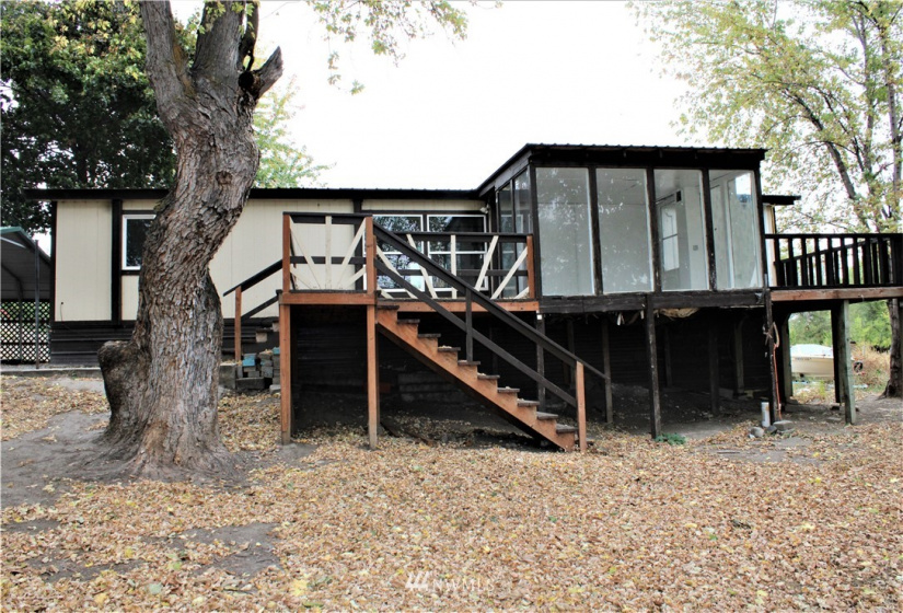 2156 Highway 7, Oroville, Washington 98844, 3 Bedrooms Bedrooms, ,2 BathroomsBathrooms,Residential,For Sale,Oroville Acres,Highway 7,NWM1849345