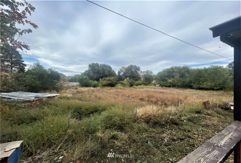 2156 Highway 7, Oroville, Washington 98844, 3 Bedrooms Bedrooms, ,2 BathroomsBathrooms,Residential,For Sale,Oroville Acres,Highway 7,NWM1849345