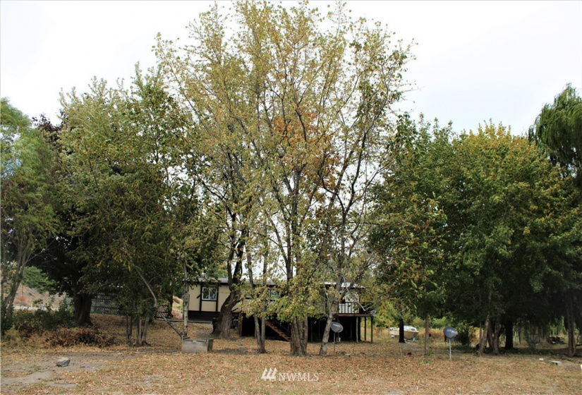 2156 Highway 7, Oroville, Washington 98844, 3 Bedrooms Bedrooms, ,2 BathroomsBathrooms,Residential,For Sale,Oroville Acres,Highway 7,NWM1849345