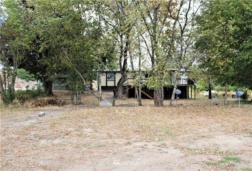 2156 Highway 7, Oroville, Washington 98844, 3 Bedrooms Bedrooms, ,2 BathroomsBathrooms,Residential,For Sale,Oroville Acres,Highway 7,NWM1849345