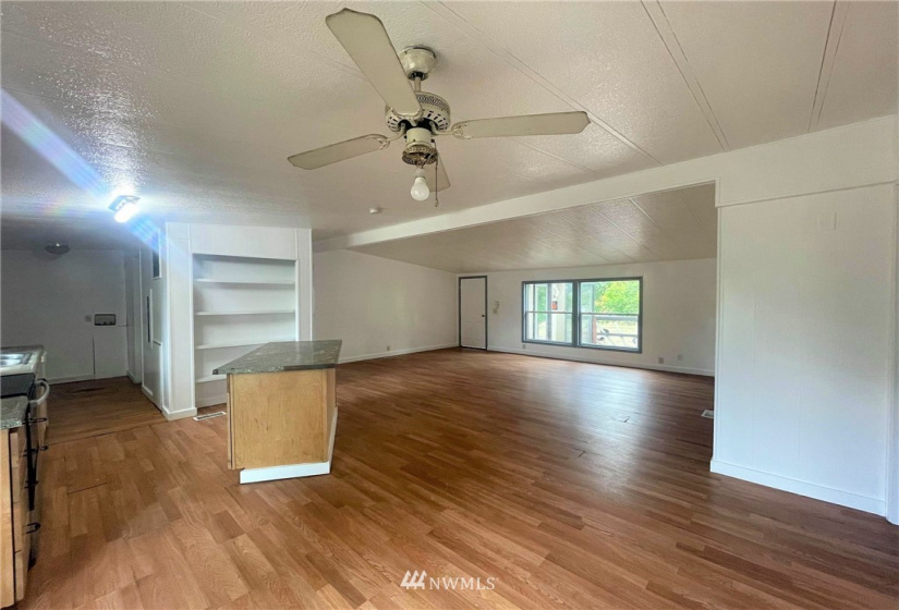 2156 Highway 7, Oroville, Washington 98844, 3 Bedrooms Bedrooms, ,2 BathroomsBathrooms,Residential,For Sale,Oroville Acres,Highway 7,NWM1849345