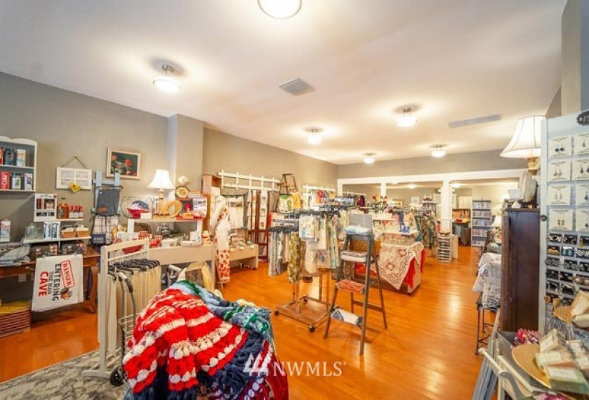108 Tower, Centralia, Washington 98531, ,Commercial Sale,For Sale,Tower,NWM1848476