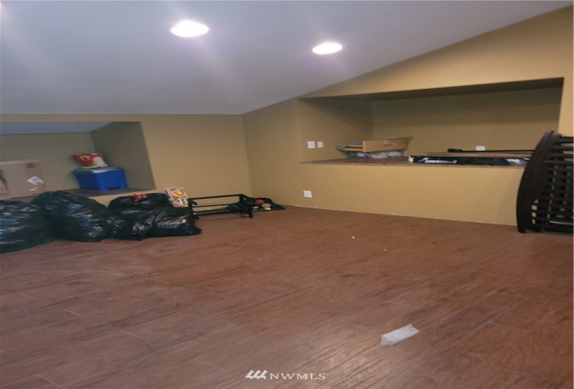 33303 State Route 507, Roy, Washington 98558, 2 Bedrooms Bedrooms, ,1 BathroomBathrooms,Residential,For Sale,State Route 507,NWM1849882