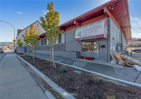 640 Mission, Wenatchee, Washington 98801, ,Commercial Sale,For Sale,Mission,NWM1848348