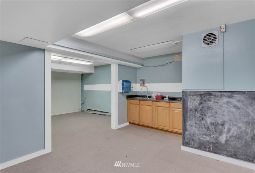640 Mission, Wenatchee, Washington 98801, ,Commercial Sale,For Sale,Mission,NWM1848348