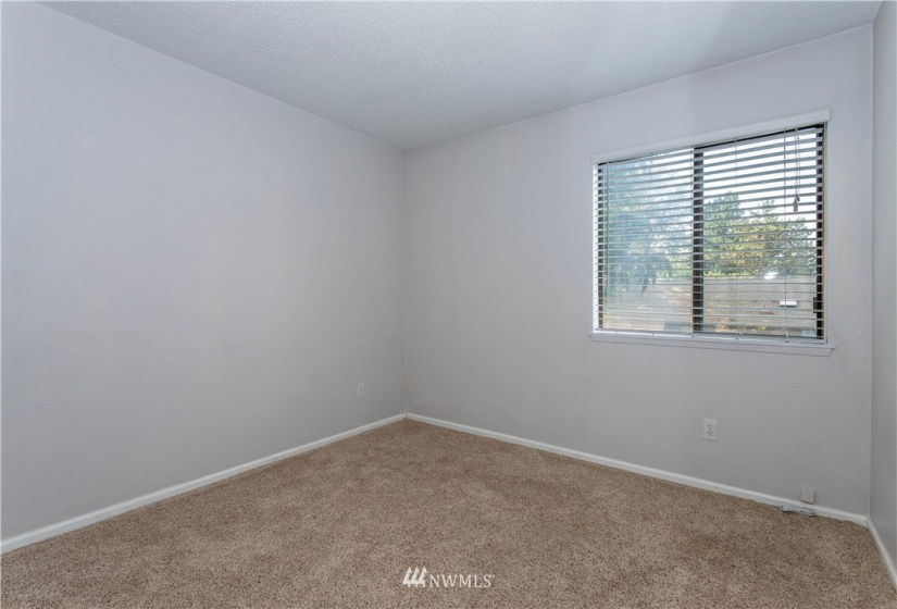 406 10th, Kirkland, Washington 98033, 2 Bedrooms Bedrooms, ,2 BathroomsBathrooms,Residential,For Sale,10th,NWM1847512