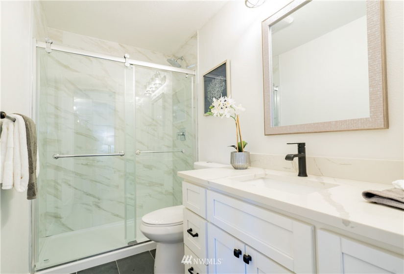 17114 156th, Renton, Washington 98058, 5 Bedrooms Bedrooms, ,2 BathroomsBathrooms,Residential,For Sale,156th,NWM1850236