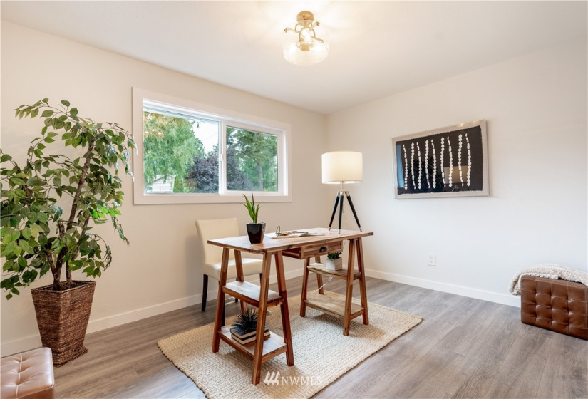 17114 156th, Renton, Washington 98058, 5 Bedrooms Bedrooms, ,2 BathroomsBathrooms,Residential,For Sale,156th,NWM1850236