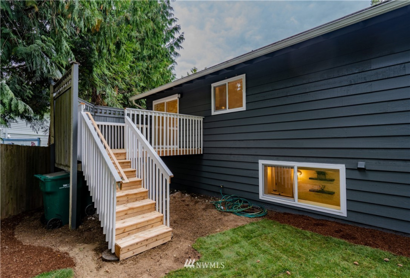 17114 156th, Renton, Washington 98058, 5 Bedrooms Bedrooms, ,2 BathroomsBathrooms,Residential,For Sale,156th,NWM1850236