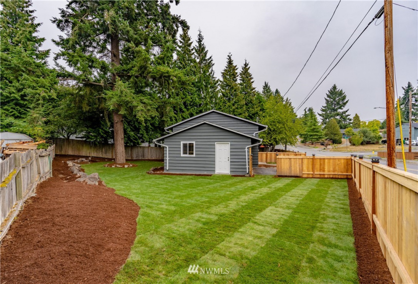 17114 156th, Renton, Washington 98058, 5 Bedrooms Bedrooms, ,2 BathroomsBathrooms,Residential,For Sale,156th,NWM1850236