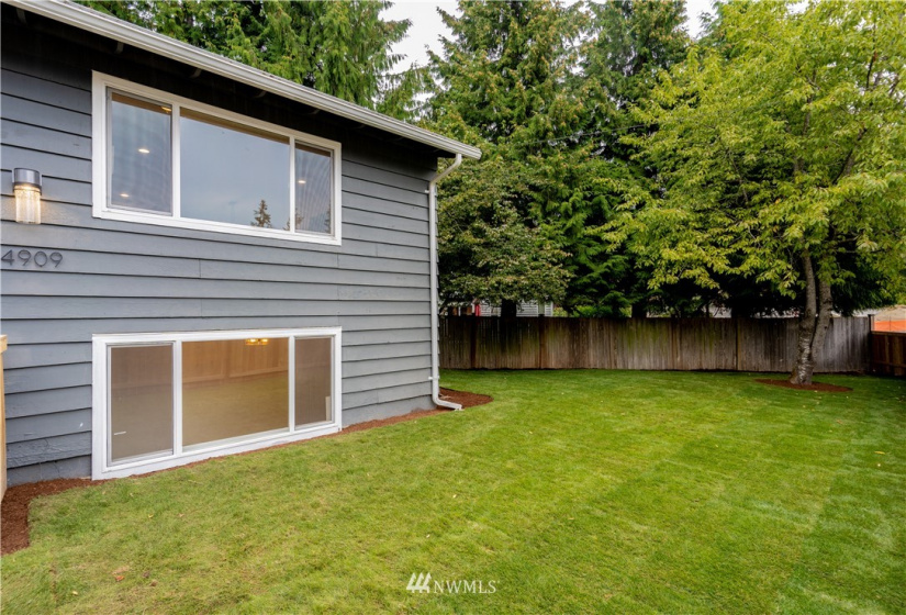 17114 156th, Renton, Washington 98058, 5 Bedrooms Bedrooms, ,2 BathroomsBathrooms,Residential,For Sale,156th,NWM1850236