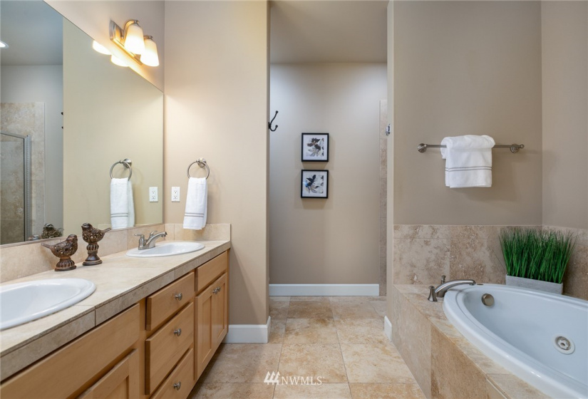 1600 Alpine Crest, Mount Vernon, Washington 98274, 4 Bedrooms Bedrooms, ,3 BathroomsBathrooms,Residential,For Sale,Alpine Crest,NWM1850263