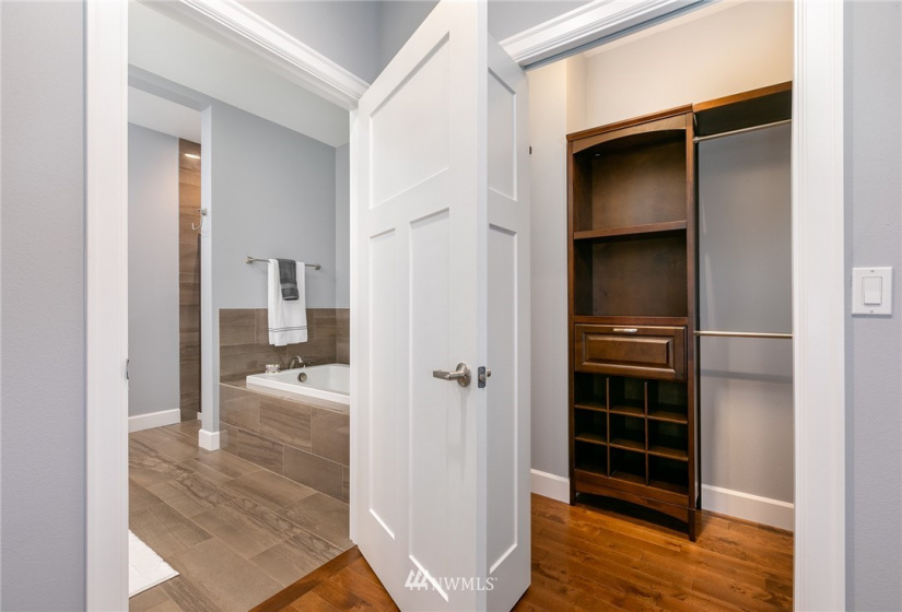 1600 Alpine Crest, Mount Vernon, Washington 98274, 4 Bedrooms Bedrooms, ,3 BathroomsBathrooms,Residential,For Sale,Alpine Crest,NWM1850263