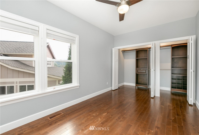 1600 Alpine Crest, Mount Vernon, Washington 98274, 4 Bedrooms Bedrooms, ,3 BathroomsBathrooms,Residential,For Sale,Alpine Crest,NWM1850263
