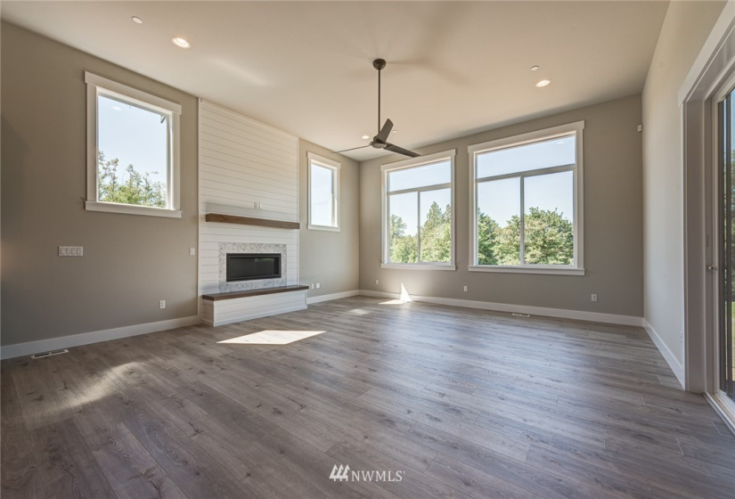 15920 201st, Monroe, Washington 98272, 4 Bedrooms Bedrooms, ,3 BathroomsBathrooms,Residential,For Sale,Valley Vista Estates,201st,NWM1848129