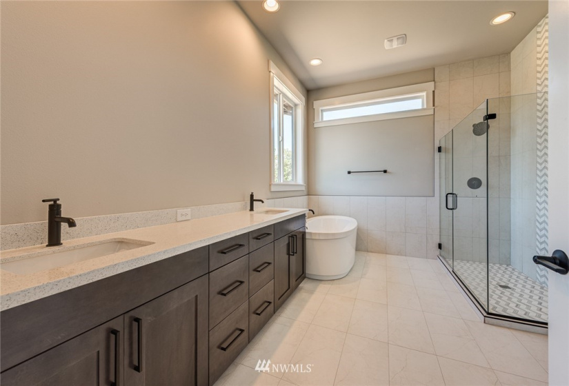 15920 201st, Monroe, Washington 98272, 4 Bedrooms Bedrooms, ,3 BathroomsBathrooms,Residential,For Sale,Valley Vista Estates,201st,NWM1848129
