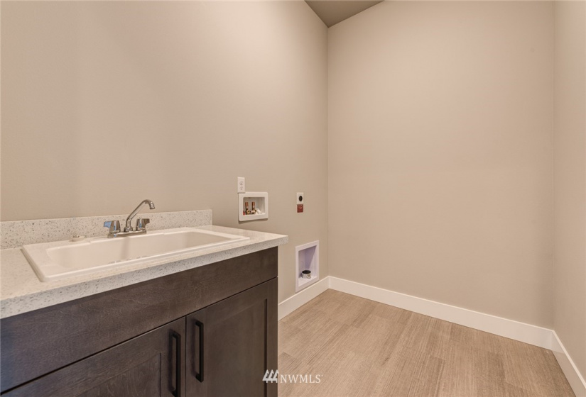15920 201st, Monroe, Washington 98272, 4 Bedrooms Bedrooms, ,3 BathroomsBathrooms,Residential,For Sale,Valley Vista Estates,201st,NWM1848129
