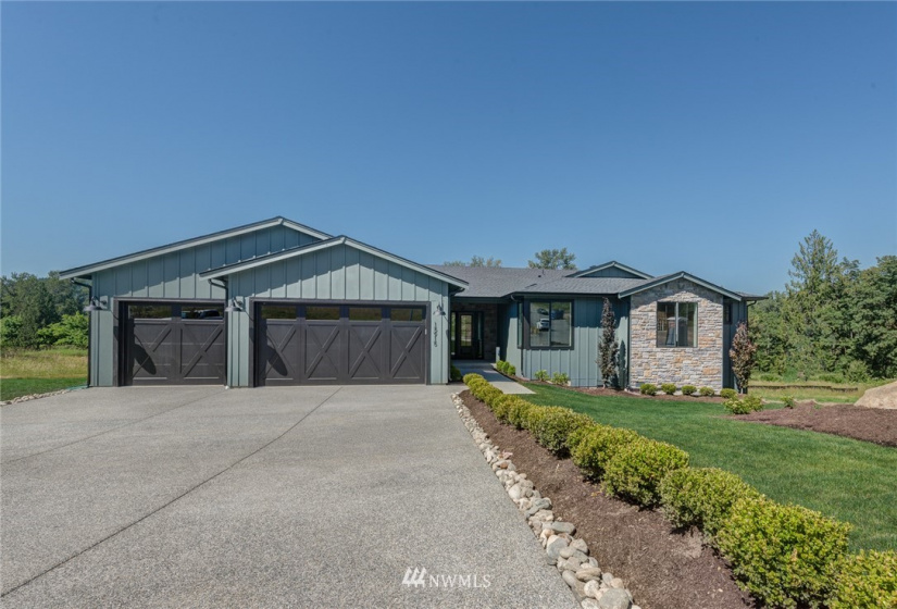 15920 201st, Monroe, Washington 98272, 4 Bedrooms Bedrooms, ,3 BathroomsBathrooms,Residential,For Sale,Valley Vista Estates,201st,NWM1848129