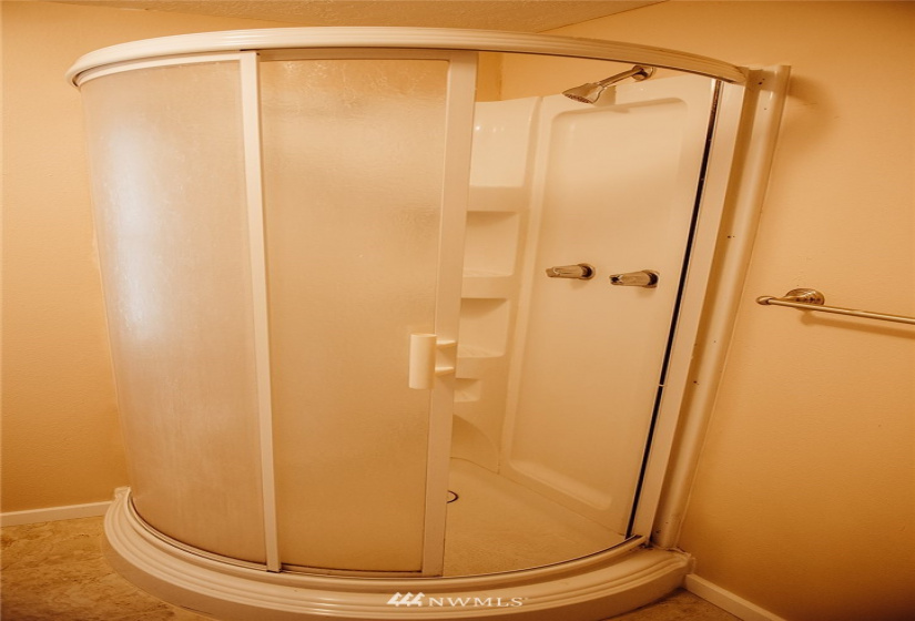 116 Eadon, Toledo, Washington 98591, 3 Bedrooms Bedrooms, ,1 BathroomBathrooms,Residential,For Sale,Eadon,NWM1850446