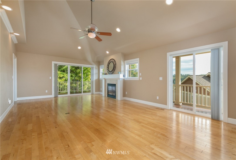 1600 Alpine Crest, Mount Vernon, Washington 98274, 4 Bedrooms Bedrooms, ,3 BathroomsBathrooms,Residential,For Sale,Alpine Crest,NWM1850535
