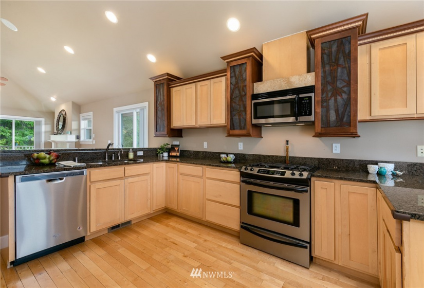 1600 Alpine Crest, Mount Vernon, Washington 98274, 4 Bedrooms Bedrooms, ,3 BathroomsBathrooms,Residential,For Sale,Alpine Crest,NWM1850535