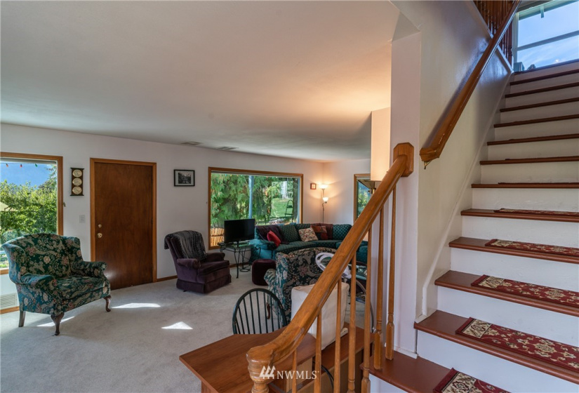 9753 Nibbelink, Peshastin, Washington 98847, 4 Bedrooms Bedrooms, ,1 BathroomBathrooms,Farm,For Sale,Nibbelink,NWM1850612