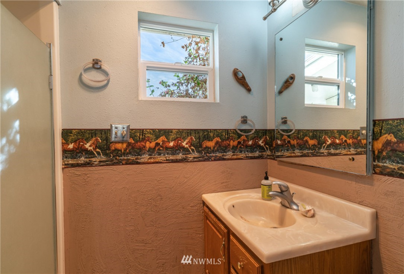 9753 Nibbelink, Peshastin, Washington 98847, 4 Bedrooms Bedrooms, ,1 BathroomBathrooms,Farm,For Sale,Nibbelink,NWM1850612