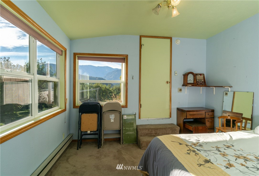 9753 Nibbelink, Peshastin, Washington 98847, 4 Bedrooms Bedrooms, ,1 BathroomBathrooms,Farm,For Sale,Nibbelink,NWM1850612