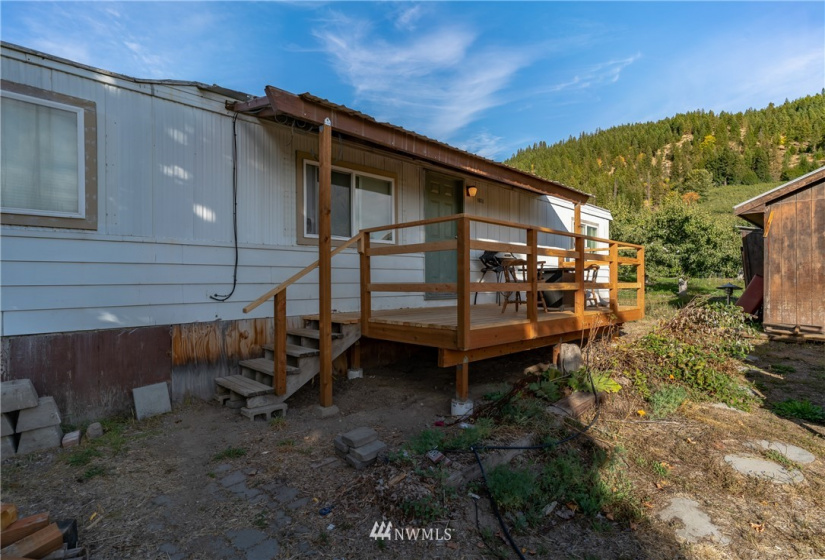 9753 Nibbelink, Peshastin, Washington 98847, 4 Bedrooms Bedrooms, ,1 BathroomBathrooms,Farm,For Sale,Nibbelink,NWM1850612