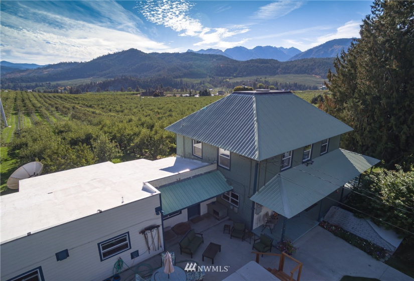 9753 Nibbelink, Peshastin, Washington 98847, 4 Bedrooms Bedrooms, ,1 BathroomBathrooms,Farm,For Sale,Nibbelink,NWM1850612
