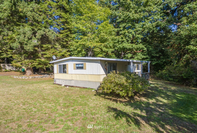 20588 Western, Indianola, Washington 98342, 2 Bedrooms Bedrooms, ,1 BathroomBathrooms,Residential,For Sale,Western,NWM1850392