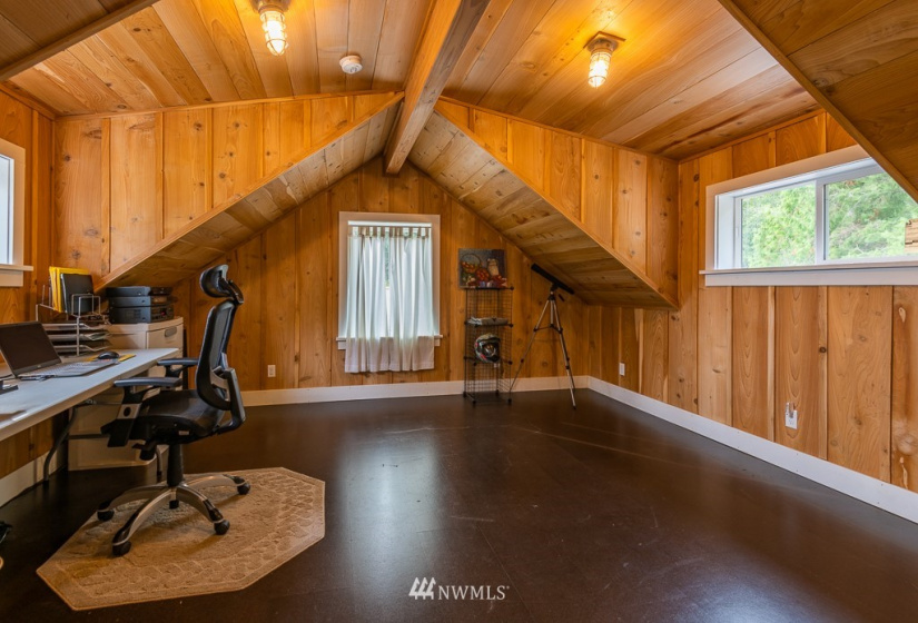 20584 20588 Western, Indianola, Washington 98342, 3 Bedrooms Bedrooms, ,2 BathroomsBathrooms,Residential,For Sale,Western,NWM1850550