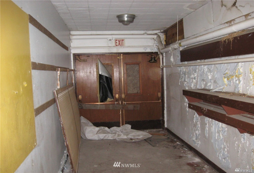 750 Clark, Republic, Washington 99166, ,Commercial Sale,For Sale,Clark,NWM1850689