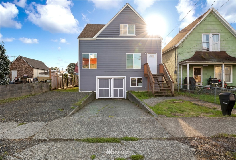 520 J, Hoquiam, Washington 98550, 4 Bedrooms Bedrooms, ,2 BathroomsBathrooms,Residential,For Sale,J,NWM1849318