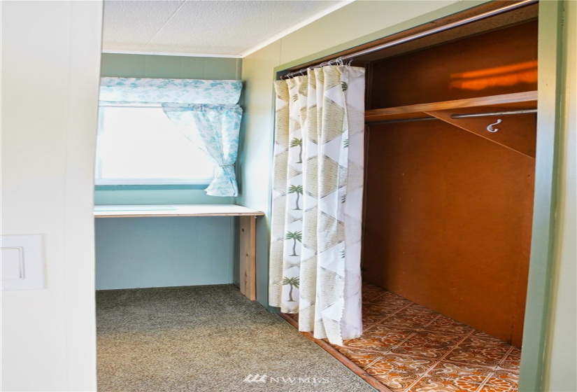 2725 Fir, Mount Vernon, Washington 98273, 2 Bedrooms Bedrooms, ,1 BathroomBathrooms,Manufactured In Park,For Sale,Fir,NWM1850189