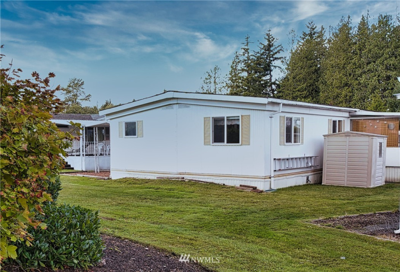 2725 Fir, Mount Vernon, Washington 98273, 2 Bedrooms Bedrooms, ,1 BathroomBathrooms,Manufactured In Park,For Sale,Fir,NWM1850189