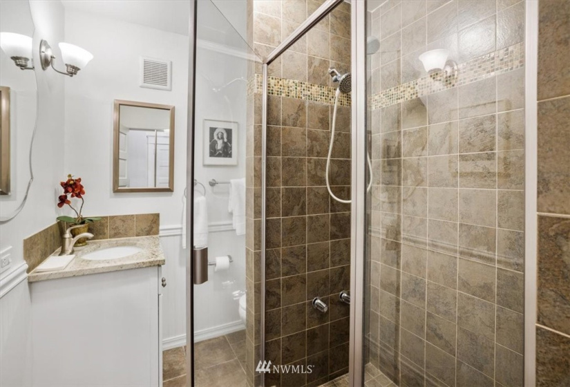 7 Harrison, Seattle, Washington 98109, ,Residential,For Sale,Strathmore Cooperative,Harrison,NWM1850819