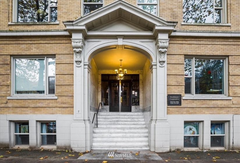 7 Harrison, Seattle, Washington 98109, ,Residential,For Sale,Strathmore Cooperative,Harrison,NWM1850819