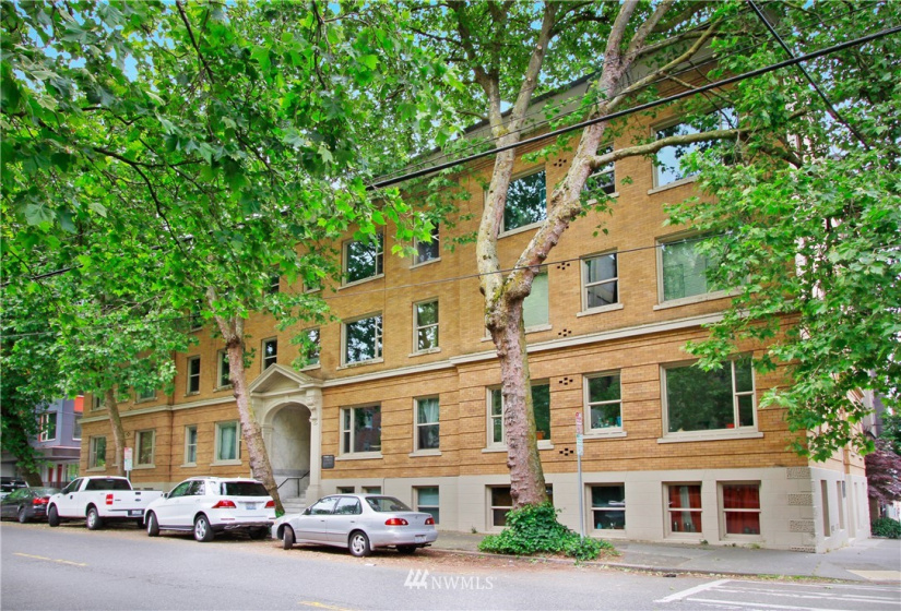 7 Harrison, Seattle, Washington 98109, ,Residential,For Sale,Strathmore Cooperative,Harrison,NWM1850819