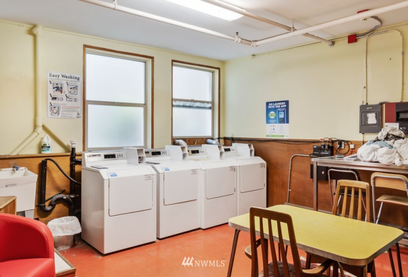 7 Harrison, Seattle, Washington 98109, ,Residential,For Sale,Strathmore Cooperative,Harrison,NWM1850819