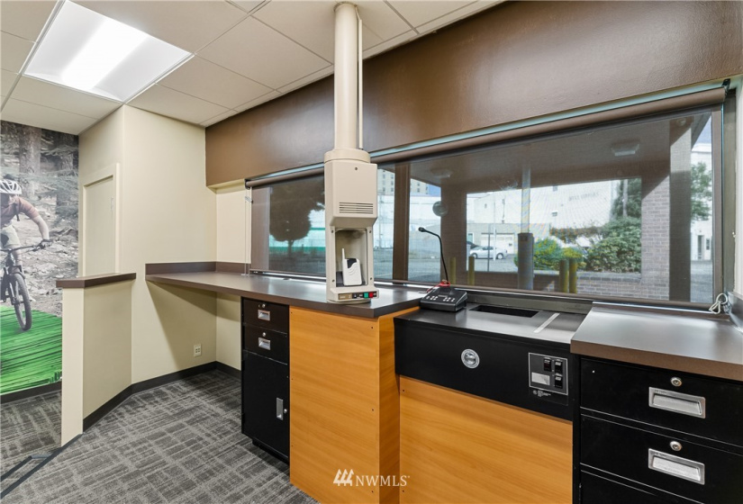 1501 Cornwall, Bellingham, Washington 98225, ,Commercial Sale,For Sale,Cornwall,NWM1851171
